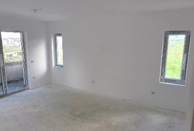 Apartament 2 camere 54 mpu.  plus balcon, parcare, bloc tip vilă, etaj 1 și 2 - 7