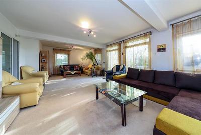 Vanzare Casa zona Tractorul, teren aferent 700 mp - 2