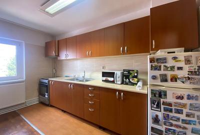 Apartament de inchiriat | 4 camere | Plopilor | 3 dormitoare 2 bai - 8
