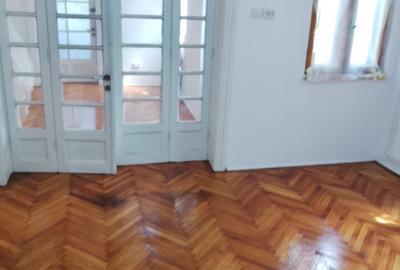APARTAMENT 3 CAMERE- SPAIUL UNIRII- GRADINA- LOC PARCARE - 4