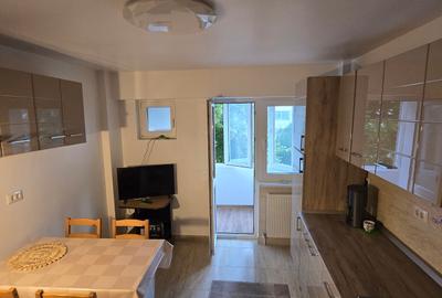 Apartament 3 camere de vanzare, la cheie, etajul 1, boxa si garaj Focsani - 4
