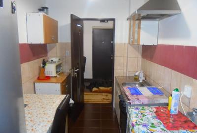 Vand sau inchiriez apartament 2 camere dec.  Deva, Balcescu, etaj 3, mobilat - 10