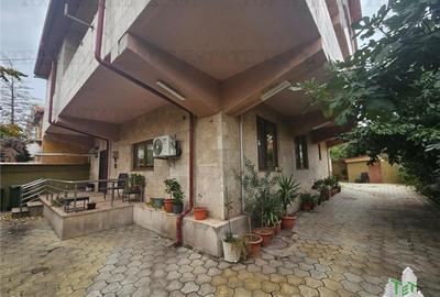 Vila spatioasa 670mp utili in zona Gorjului-Uverturii - 8