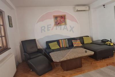 Inchiriere apartament 2 camere chiar lângă parc - 7