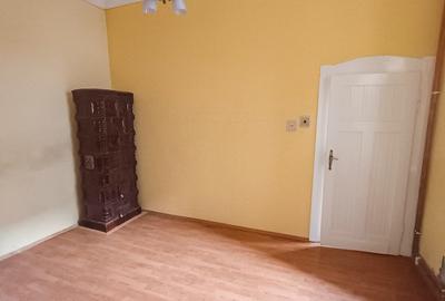Locuință ultracentrală compusă din două apartamente cu intrări separate - 1