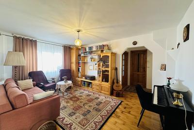 Apartament cu 4 camere decomandat, mobilat în Mănăștur