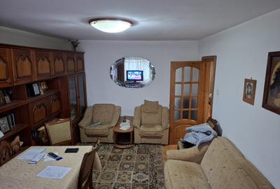 3 camere Popa Șapcă , Decomandat / centrală , Amplasament EXCELENT! - 2