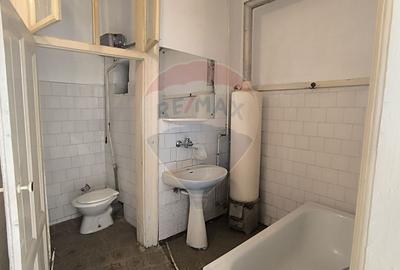 Apartament de vânzare în Palatul Berde, strada Horea - 35