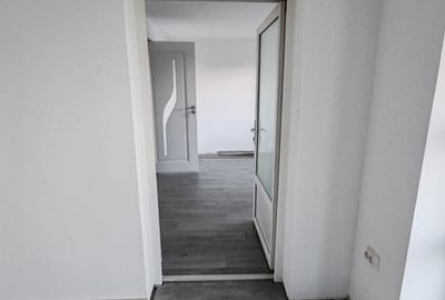 Imobil compus din casa si 1800mp teren in Suburbia Brodoc, judet Vaslui - 5