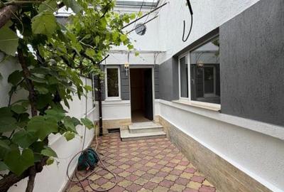 Casa individuala cu 4 camere - Bulevardul Expozitiei - 1