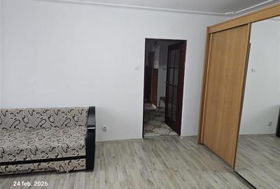 Apartament cu 2 camere nedecomandat, mobilat în Podu Roș