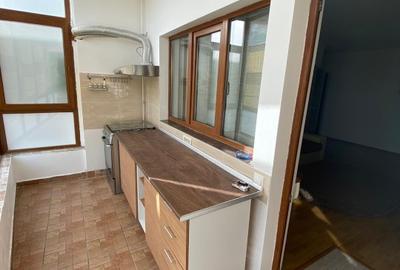 Proprietar - Apartament 2 camere Voluntari-Complet mobilat + loc parcare inclus - 12