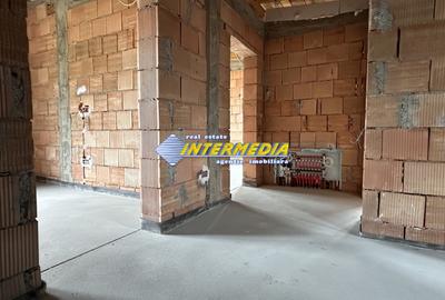 CASA NOUA I DE VANZARE I 120 MP I CETATE I SEMIFINISATA I 4 CAMERE I - 11