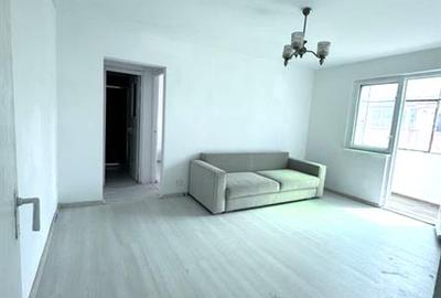 Apartament 2 camere, recent renovat,centrala proprie. Zona Sacele - 2