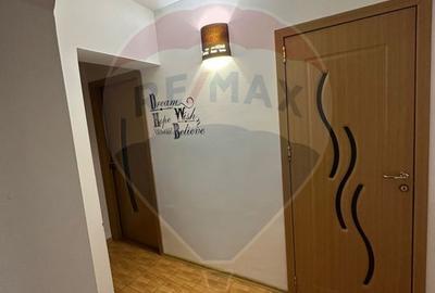 Apartament cu 2 camere de vânzare în zona Lapus Arges - 4