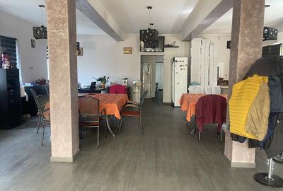 Spațiu comercial, 140 mp în Mărăști