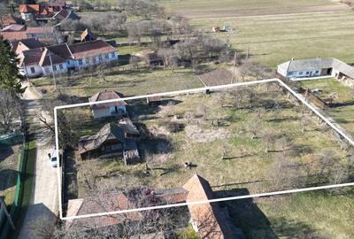 Casă 2 camere 52 mp + teren 1.605 mp Boroșneu Mic - 1