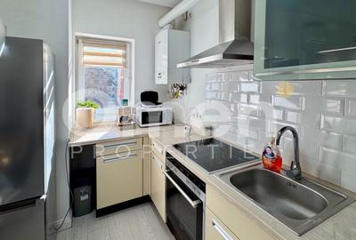 Apartament 2 camere de închiriat | zonă ultracentrală | loc de parcare inclus | - 3