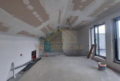 CASA P+1+M-185 MP -5 CAM-4 BAI-METROU BERCENI - 25