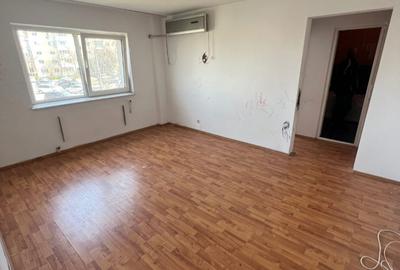Tomis  Nord - Tulcei - 2 camere - etaj 2 - 76800 Euro - 1