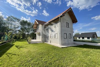 VANZARE CASA INDIVIDUALA | 1000 MP TEREN | TOCILE, SIBIU - 1
