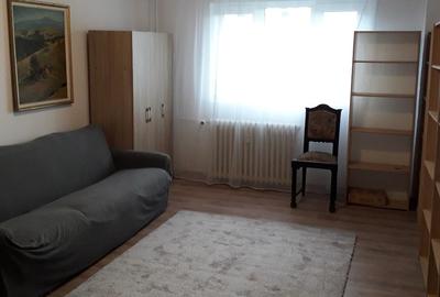 Garsonieră decomandată, mobilată în Baba Novac