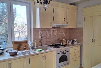 Casa Elegantă în Borhanci - 4