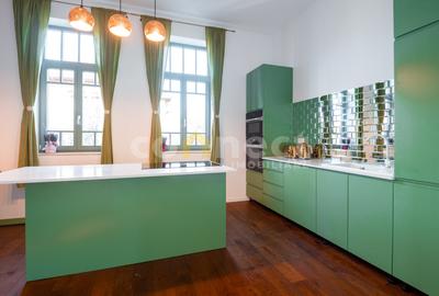 Vila / Casa de vanzare in Andrei Muresanu 2 unitati locative - 1