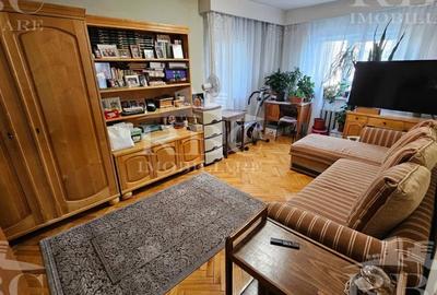 Apartament cu 4 camere decomandat, mobilat în Mănăștur