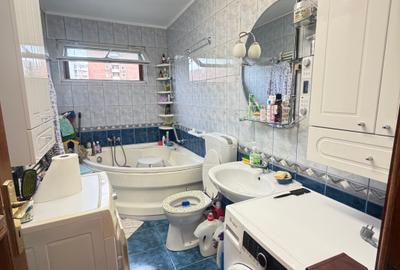 Vand apartament cu 3 camere Circumvalatiunii 135000 euro - 6