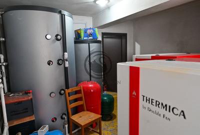Pensiune la cheie de vanzare | 10 camere | Sacele, Brasov |Comision 0% - 33