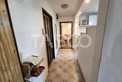 Apartament decomandat de vanzare 2 camere boxa pivnita Vasile Aaron - 18