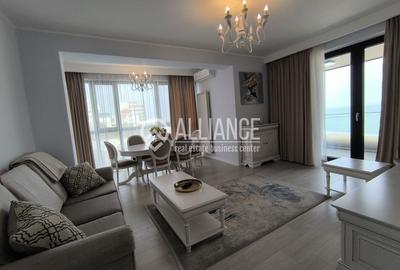 Apartament cu 3 camere decomandat în Faleza Nord