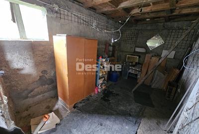 Casă individuală 2 camere + anexă in construcție - 250 mp teren - Bârlad - 9