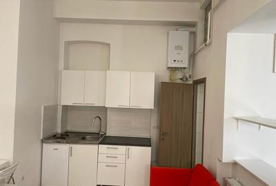 Din 1 APRILIE:CHIRIE ap.1 camera amenajat, zona Lic.UNIREA, la 7 minute de UMF - 11