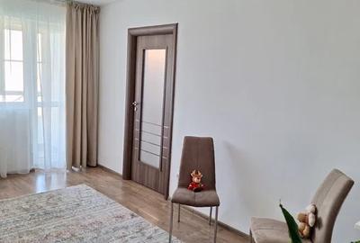 Apartament cu 3 camere, circular, mobilat, 62 mp, si aproape de metrou.
