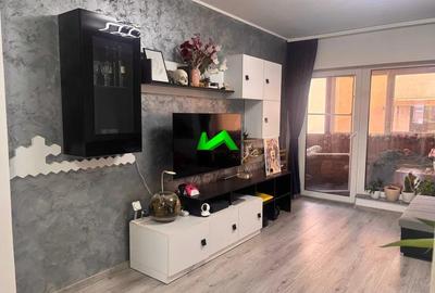 Apartament cu 3 camere decomandat în Hipodrom 3