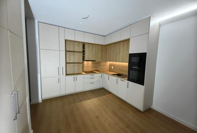 Apartament cu 2 camere semidecomandat în Florești