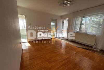 Casă de închiriat Copou 5CD 100MP parter+mansarda+terasa si gradina 700MP - 1