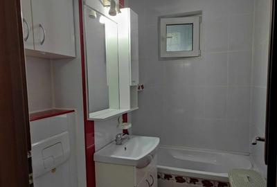 Apartament 3 camere liber la vanzare, mobilat si utilat zona Astra - 10