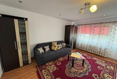 Apartament cu 2 camere de închiriat zona Lenin - 1