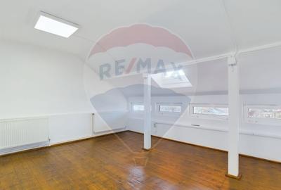 Casa cu 5 camere de inchiriat 210 mp | Eroii Revolutiei - 27