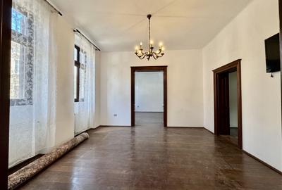 Casă pretabilă pentru spațiu de birouri, cu teren – în zona Bălcescu - 5