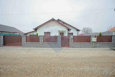 Casă Nouă în Biharia 3 Camere, Gaz, Garaj, Teren 500 mp, Gata De Mutat - 1