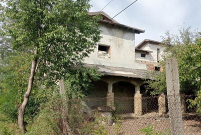 Cladire cu suprafata de 500mp la Avrameni - 2