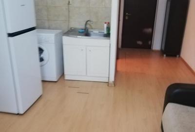 Garsoniera  de inchiriat zona FAR 21 mp - 1