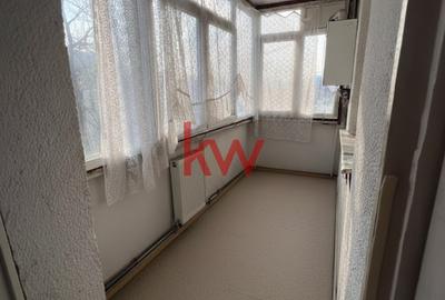 Apartament 3 camere decomandat in Nicolina, et 3 din 4 - 5