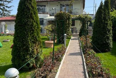 Vila lux pe malul lacului,teren 1500mp.cu deschidere la lac de 25 ml. - 3