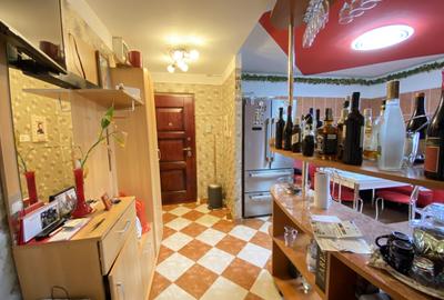 Apartament 2 Camere, 58 mp, Izolat, Renovat, Zona Soarelui, COMISION 0 - 6