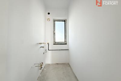 Duplex 4 camere situat la drum asfaltat, in Sacalaz - 12